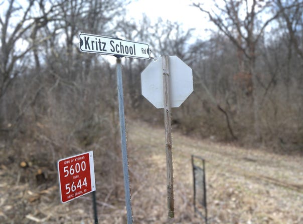 5700 Kritz School Road, Spring Green, WI 53588