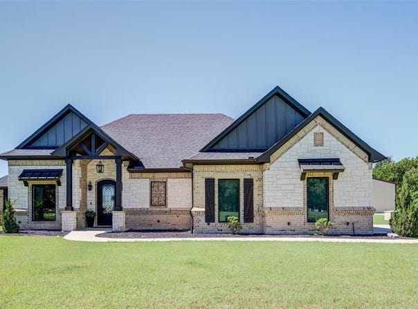 139 County Road 2525, Decatur, TX 76234