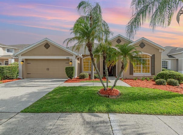 13852 EYLEWOOD DRIVE, WINTER GARDEN, FL 34787