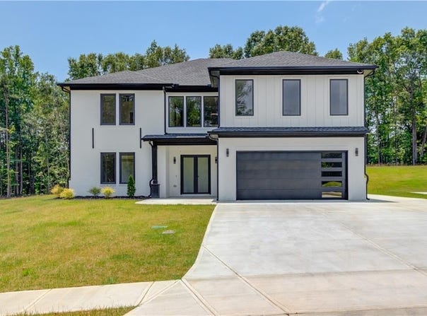 51 Deer Canyon Drive, Auburn, GA 30011