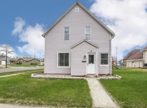 309 N 2nd Street, Groton, SD 57445