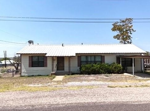 312 E Kerr, Sanderson, TX 79848