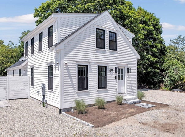 69 Pleasant Street, Provincetown, MA 02657