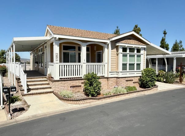 24001 Muirlands Blvd, Lake Forest, CA 92630