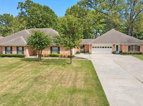 57 Timber Lane, Redwater, TX 75501