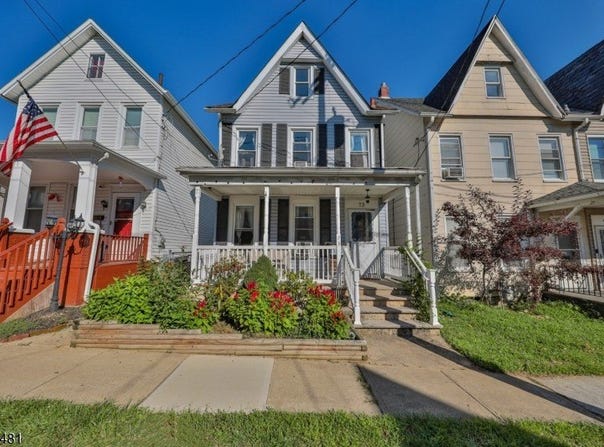 73 Summit Ave, Phillipsburg Town, NJ 08865-2455