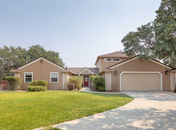 19365 Macho Rd, Red Bluff, CA 96114
