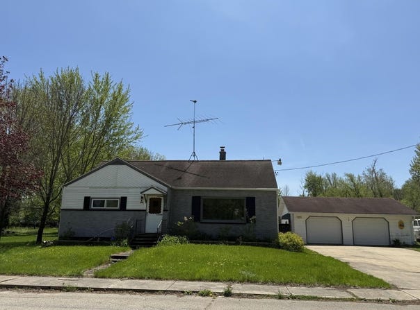 515 E GRONINGER Street, SURING, WI 54174