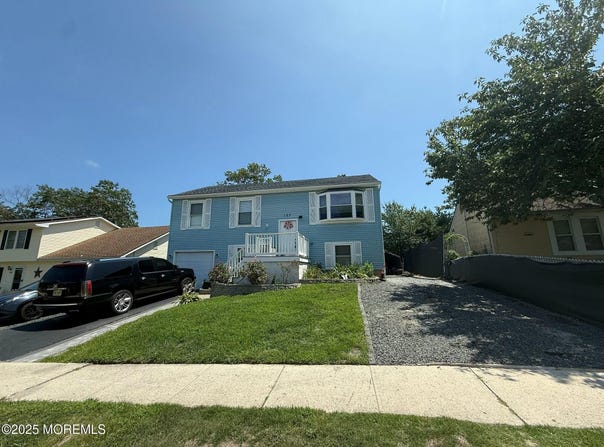 153 Schooner Avenue, Barnegat, NJ 08005