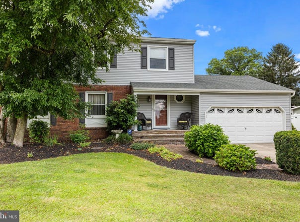 1517 DERBYSHIRE ROAD, YARDLEY, PA 19067