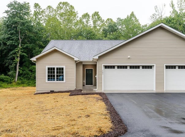 1101 ASPEN AVE, GROTTOES, VA 24441