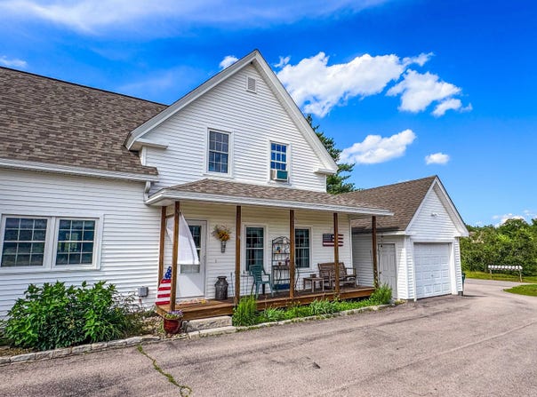 479 N River Road, Milford, NH 03055