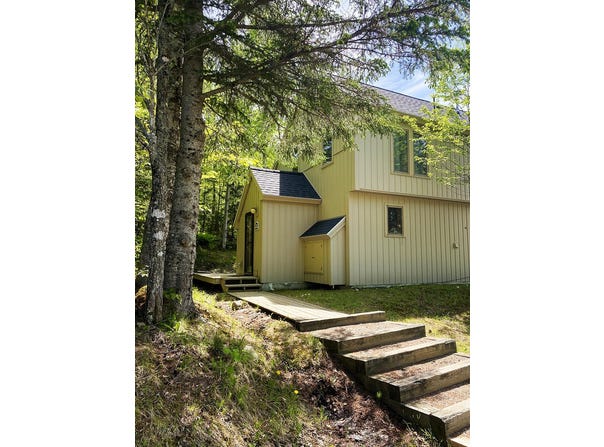 2328 Oak Drive, Carrabassett Valley, ME 04947