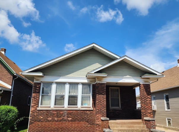 3724 Grand Boulevard, East Chicago, IN 46312