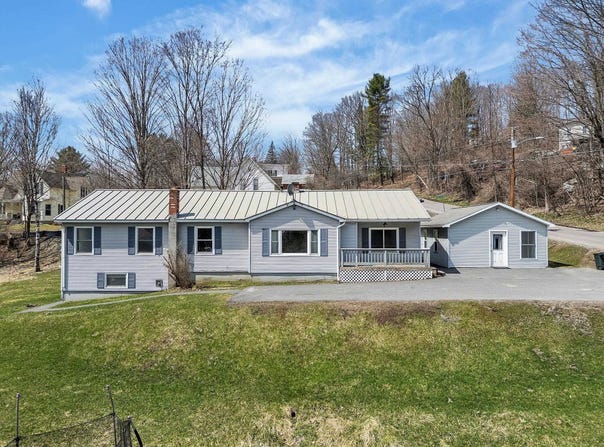 63 Construction Hill Road, Williamstown, VT 05654