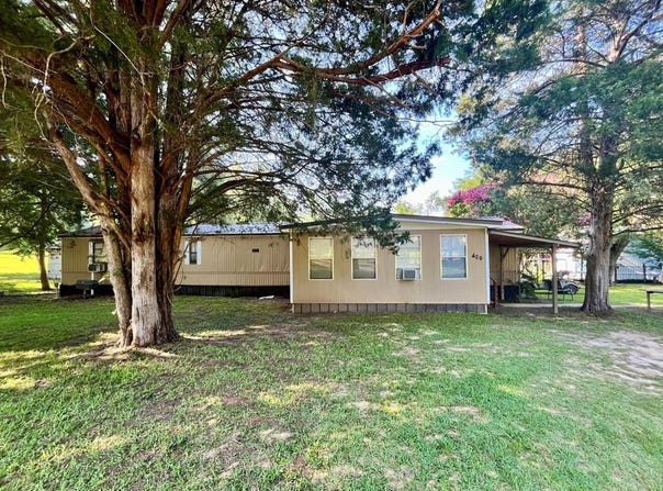 450 Chipmunk Drive, Eufaula, AL 36027