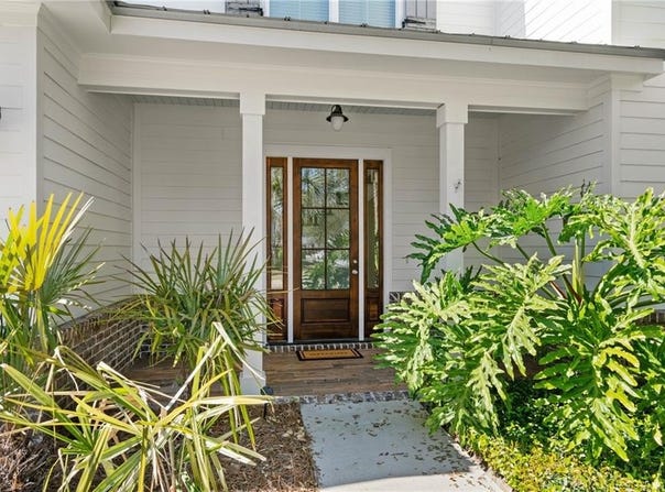 1040 Sinclair Pointe, St Simons Island, GA 31522