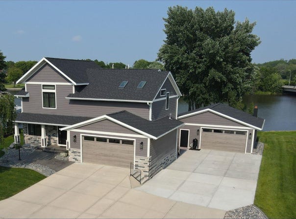 644 Windsor Terrace, Jefferson, WI 53549-1088