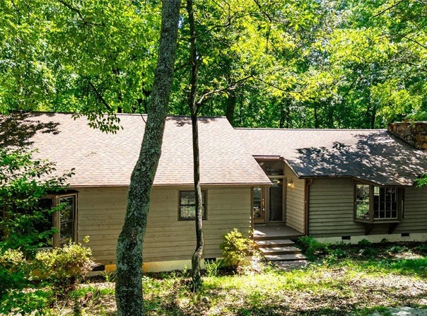409 Tiger Tail Road, Seneca, SC 29678
