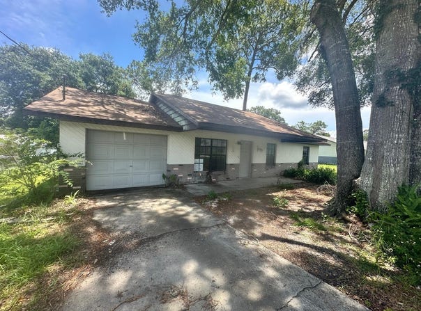 12155 SE 96TH TERRACE, BELLEVIEW, FL 34420
