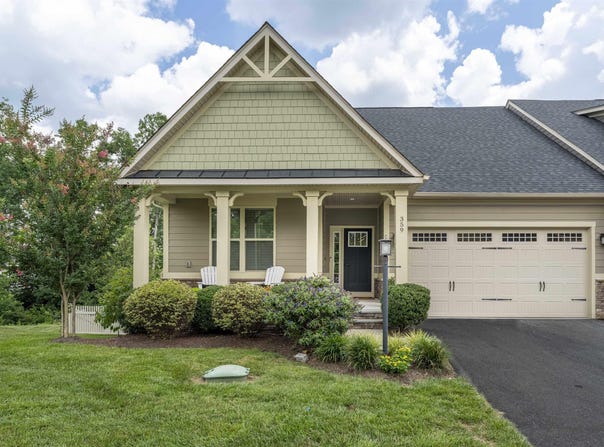 359 WINDING RD, Keswick, VA 22947