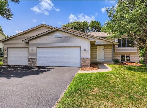 703 11th Avenue SW, Isanti, MN 55040