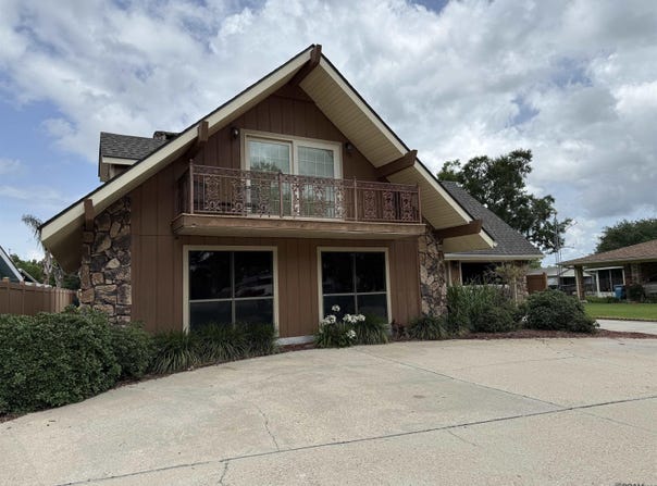 1045 Dawn Dr, Stephensville, LA 70380