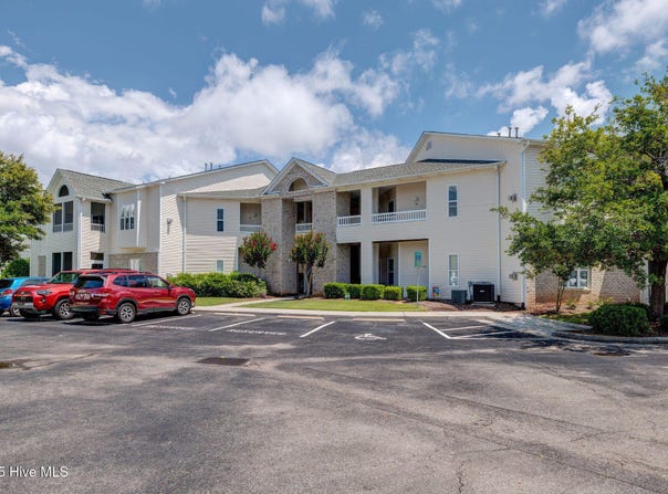 213 Fullford Lane, Wilmington, NC 28412