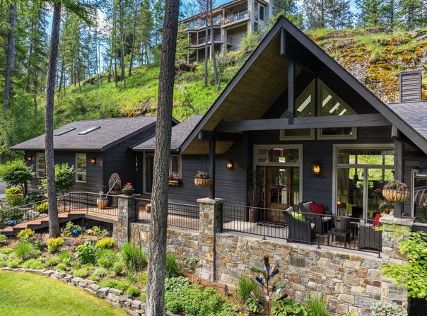 188 Eagle Bend Drive, Bigfork, MT 59911