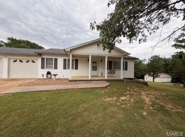 437 County Road 475, Poplar Bluff, MO 63901