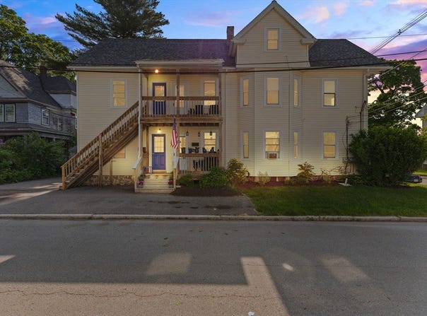 85 Richards, North Attleboro, MA 02760