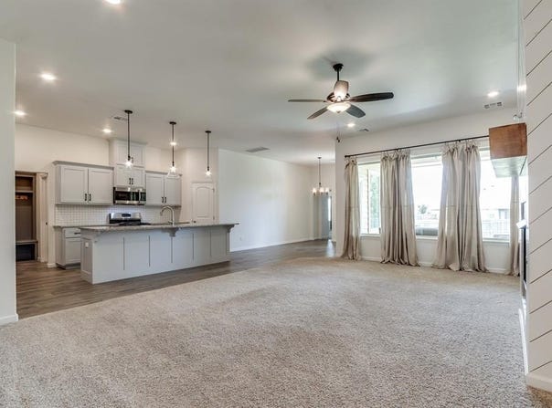 11200 SW 32nd Street, Yukon, OK 73099