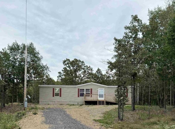 536 Polk Road 72, Mena, AR 71953