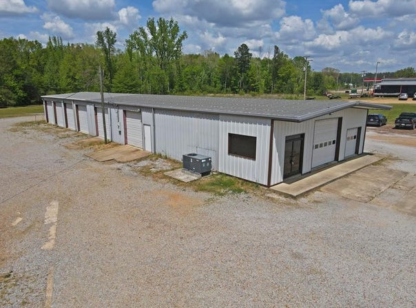 180 Highway 7, GRENADA, MS 38901