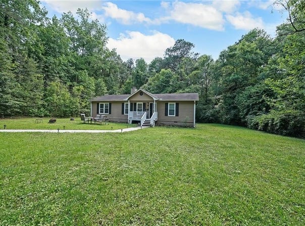 359 Dallas Street, Hiram, GA 30141