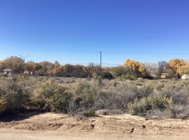 2 Stella Court, Belen, NM 87002