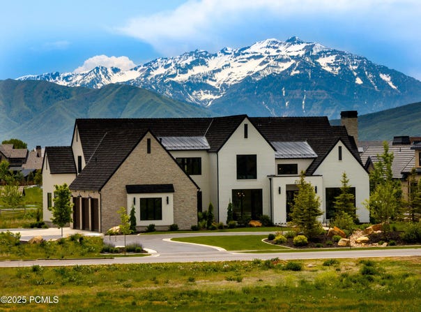 475 N Waters Edge Road, Midway, UT 84049