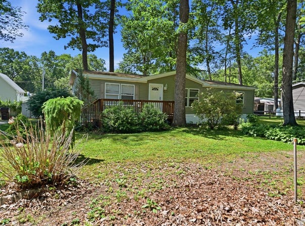 800 Arnold Street, Ballston Spa, NY 12020