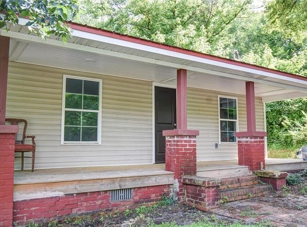 1215 Russell Avenue, High Point, NC 27260