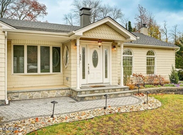 239 Grant Avenue, Eatontown, NJ 07724
