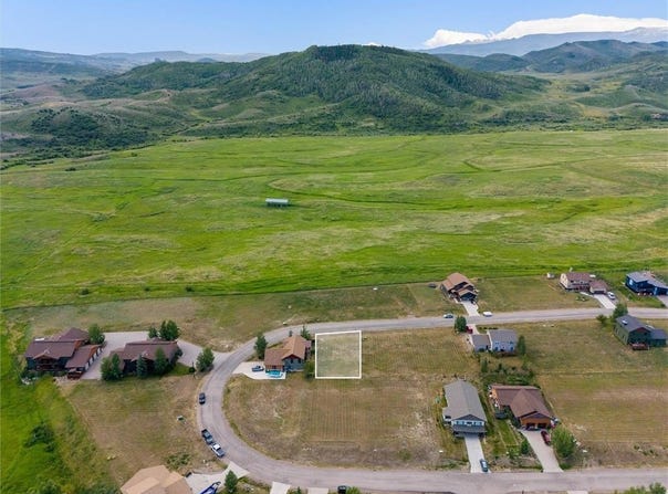 124 OAK RIDGE CIRCLE, Oak Creek, CO 80467