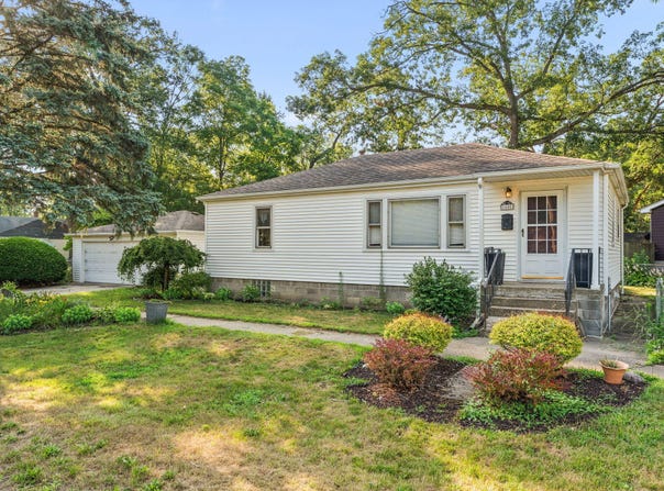 1601 Fairview Avenue, Lake Station, IN 46405