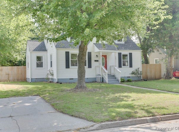 727  Sedgefield Dr, Newport News, VA 23605