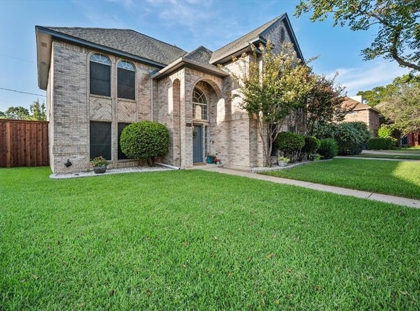 3804 Schoolside Court, Arlington, TX 76016