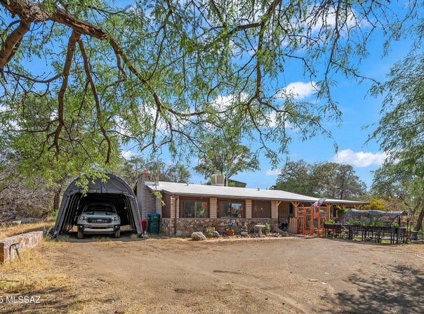 1125 E Paseo Encino, Oracle, AZ 85623