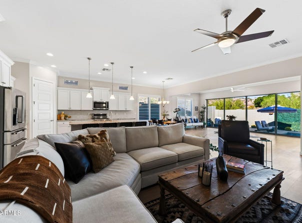 1803 N HARPER, Mesa, AZ 85207