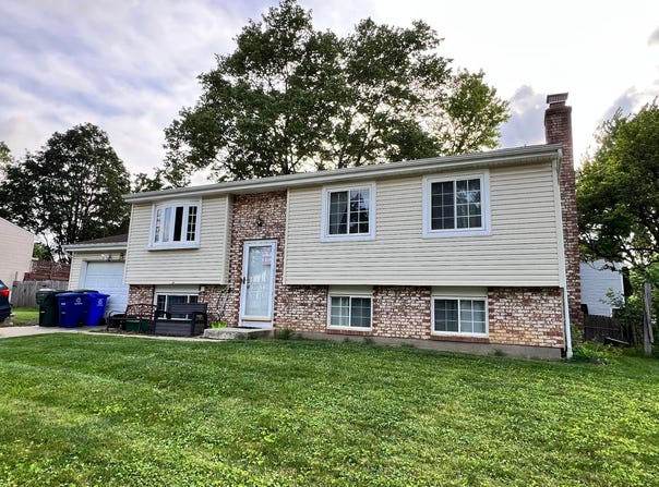 2067 Opal Lane, Grove City, OH 43123