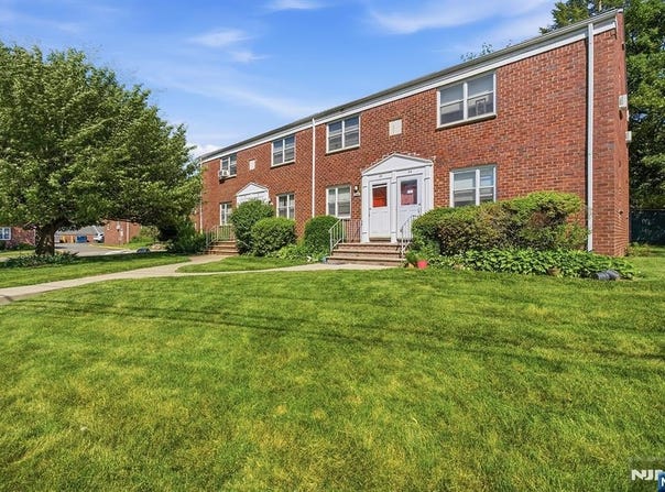 358 Esplanade, Hackensack, NJ 07601