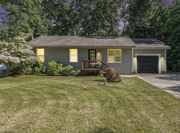 405 W Baker Road, Twin Lake, MI 49457