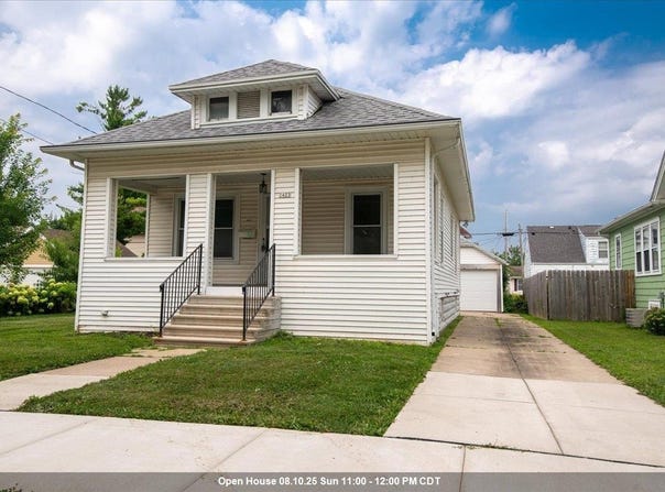 1423 WISCONSIN Street, OSHKOSH, WI 54901